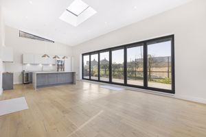 Photo 30- click for photo gallery